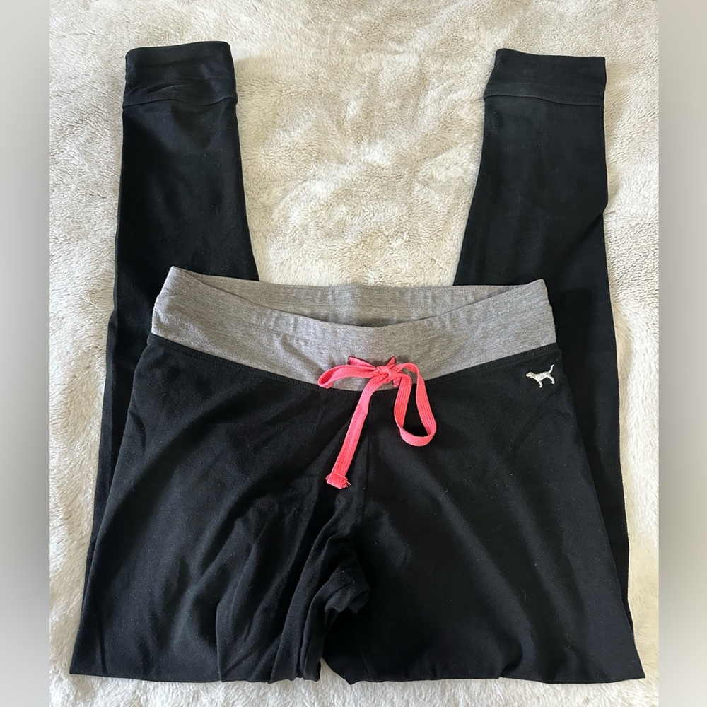 Victoria’s Secret Pink - Black Leggings - Picture 2 of 7